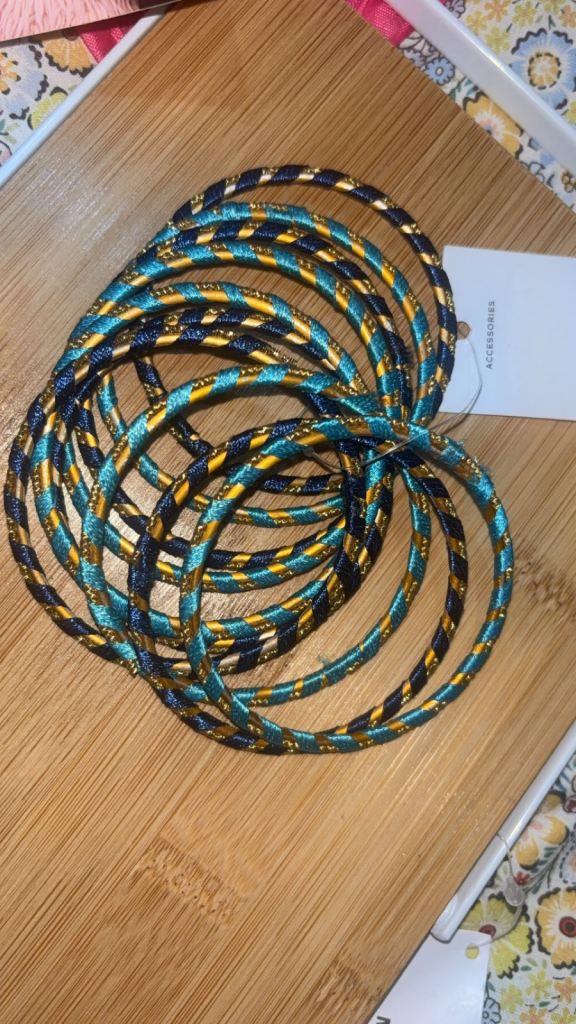 Bangles 