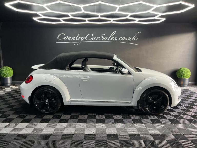 2015 Volkswagen Beetle 2.0 TDI BlueMotion Tech Design Cabriolet Euro 6 (s/s) 2dr CONVERTIBLE Dies...
