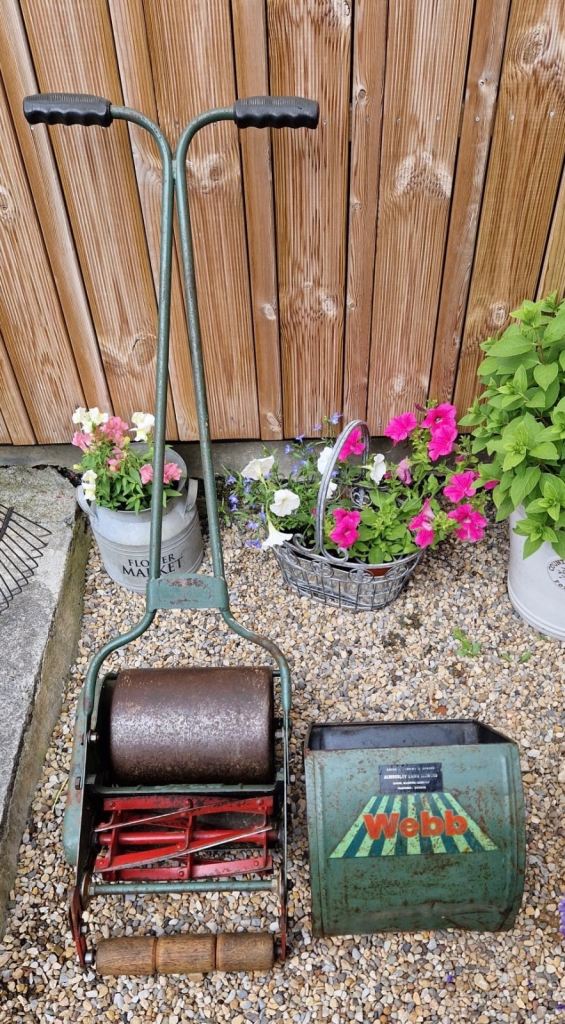 Webb Vintage Hand Push Lawn Mower with Grass Box