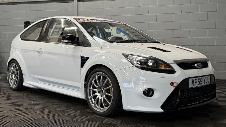 FORD FOCUS 2.5 RS White Manual Petrol 2009