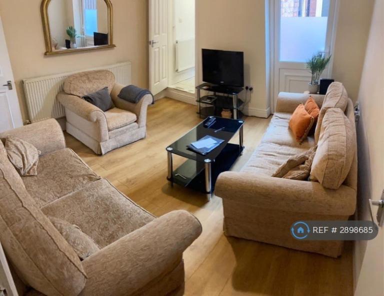 1 bedroom in Dogpool Lane, Birmingham, B30 (#2898685)