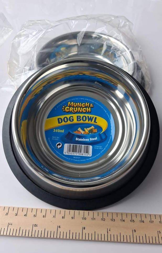 2 x Munch & Crunch anti-skid metal dog food bowl, 14cm, New