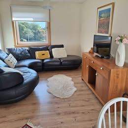 2 Bedroom Flat 1st Floor furnished AB16 5HH Near ARI Foresterhill and Aberdeen University