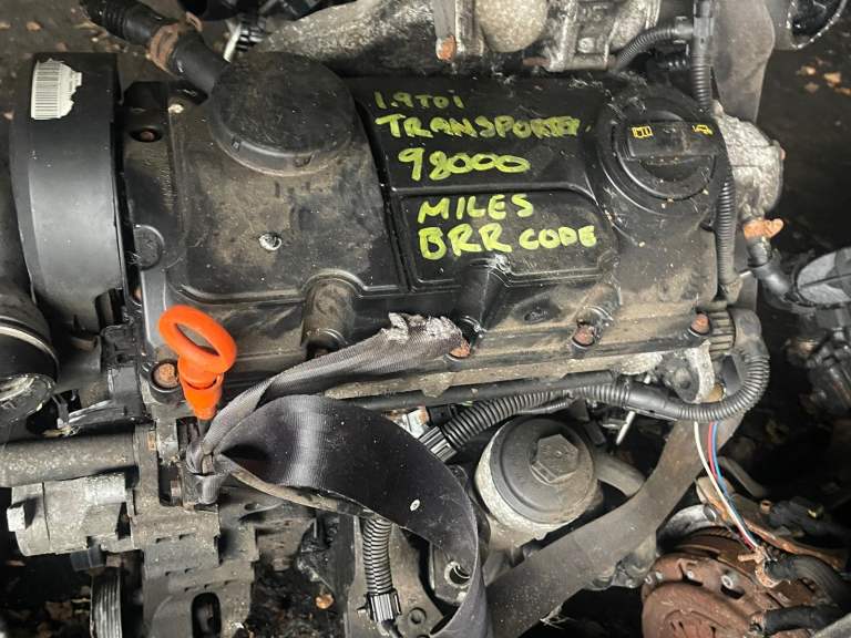 Volkswagen Transporter 1.9 TDI with 98000 miles Engine code BRR (FOR BREAKING)