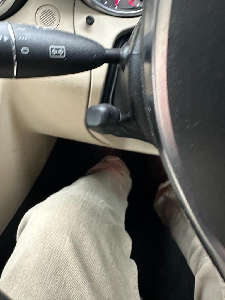 2011 Mercedes-Benz SLK SLK 200 BlueEFFICIENCY Edition 125 2dr Tip Auto CONVERTIBLE Petrol Automatic