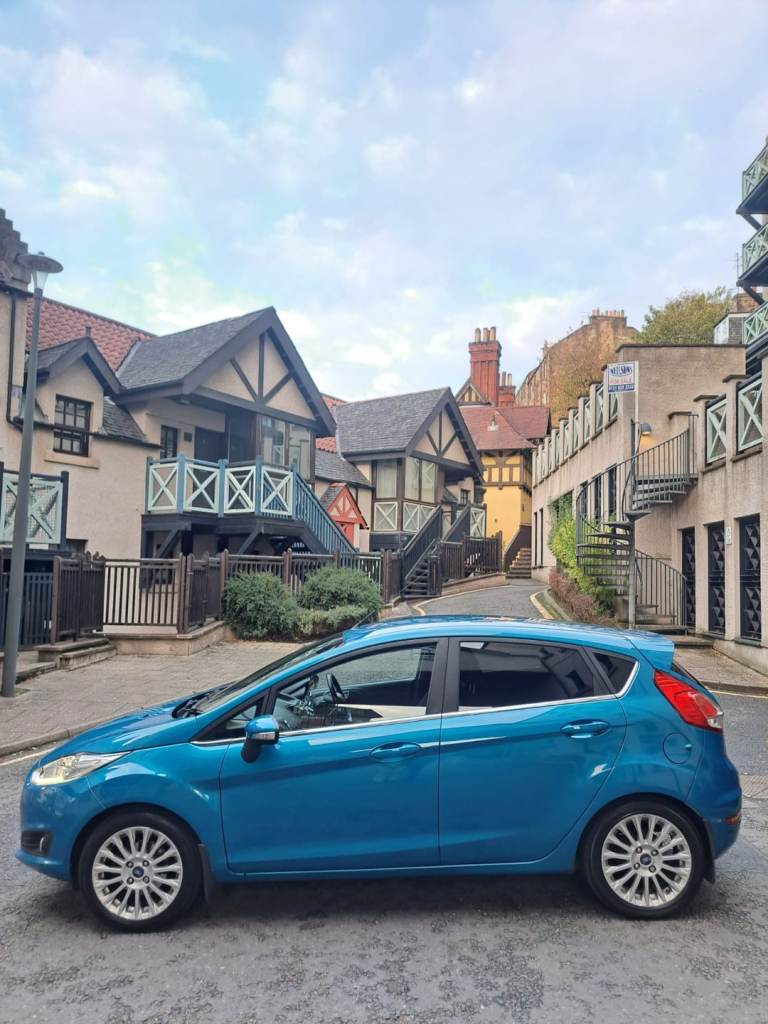 Ford, FIESTA, Hatchback, 2013, Manual, 998 (cc), 5 doors **LONG MOT**