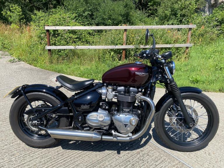 TRIUMPH BONNEVILLE BOBBER 1200 ABS, 2018, 4,630 MILES, TWO OWNERS, LOVELY BIKE