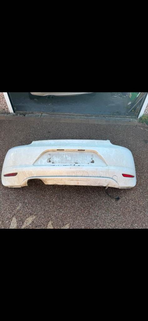 08-14 VW Scirocco rear bumper white.