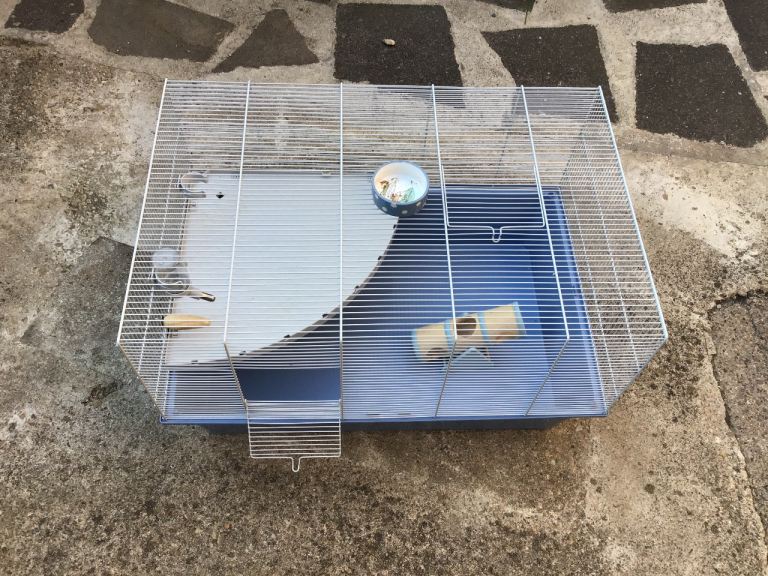Pet cage for rats, gerbils, hamsters etc.