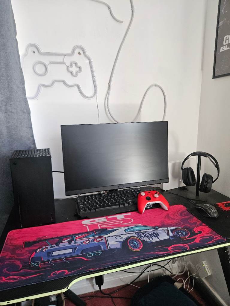 Complete Gaming Setup