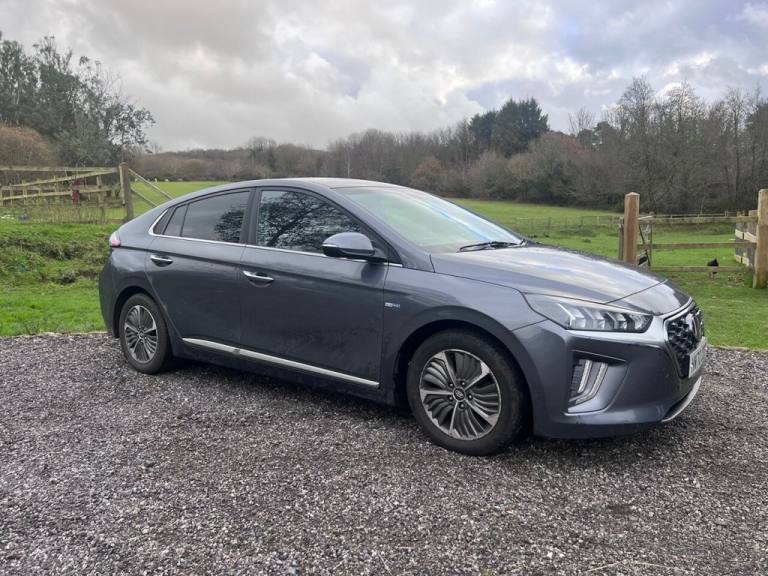 2020 Hyundai IONIQ 1.6 GDi Plug-in Hybrid Premium SE 5dr DCT HATCHBACK PETROL/ELECTRIC Automatic