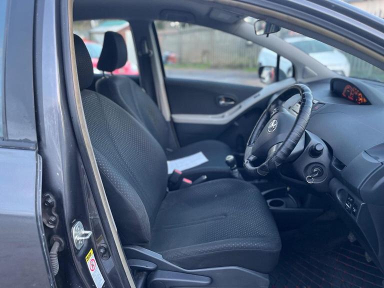 TOYOTA YARIS 1.33 Dual VVT-i TR Euro 4 (s/s) 5dr 2010