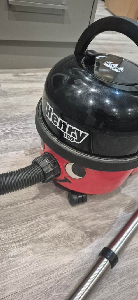 Henry HVR160-11 Vacuum Cleaner - Red, Good Condition
