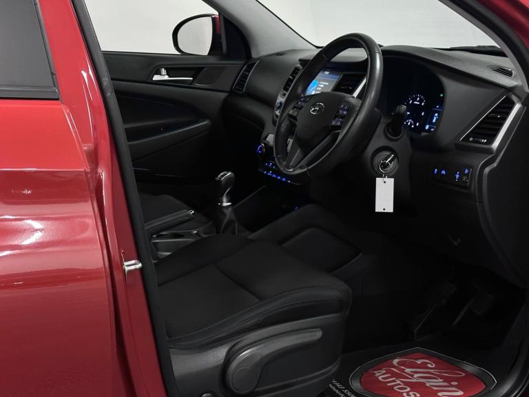 2016 Hyundai TUCSON Blue Drive SE Nav 1.7 CRDi ( 116 bhp ) Station Wagon Diesel Manual
