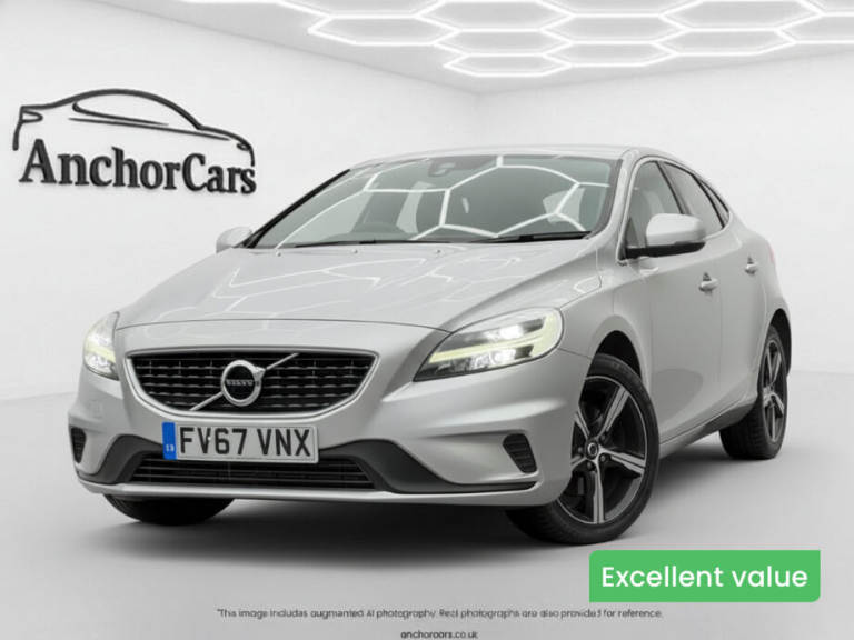 2018 Volvo V40 T2 R-Design Nav Plus Hatchback 5dr Petrol Manual Euro 6 (s/s) (122 ps) Hatchback P...