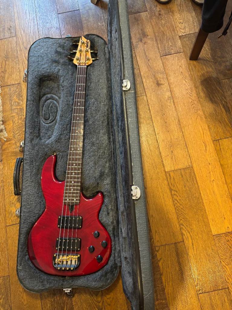 Wal 5 String Mk2 Bass guitar