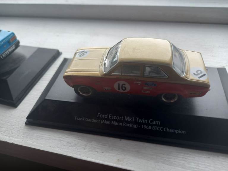 Ford Escort Mk1 Twin Cam Model Car - Frank Gardner 1968 BTCC Champion