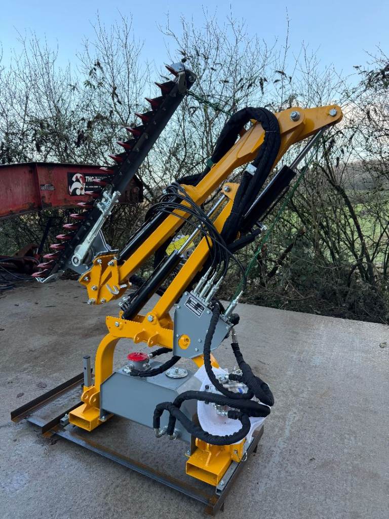 BRAND NEW RAPTOR X Hedge Cutter Trimmer 1300mm for compact tractor PTO ...