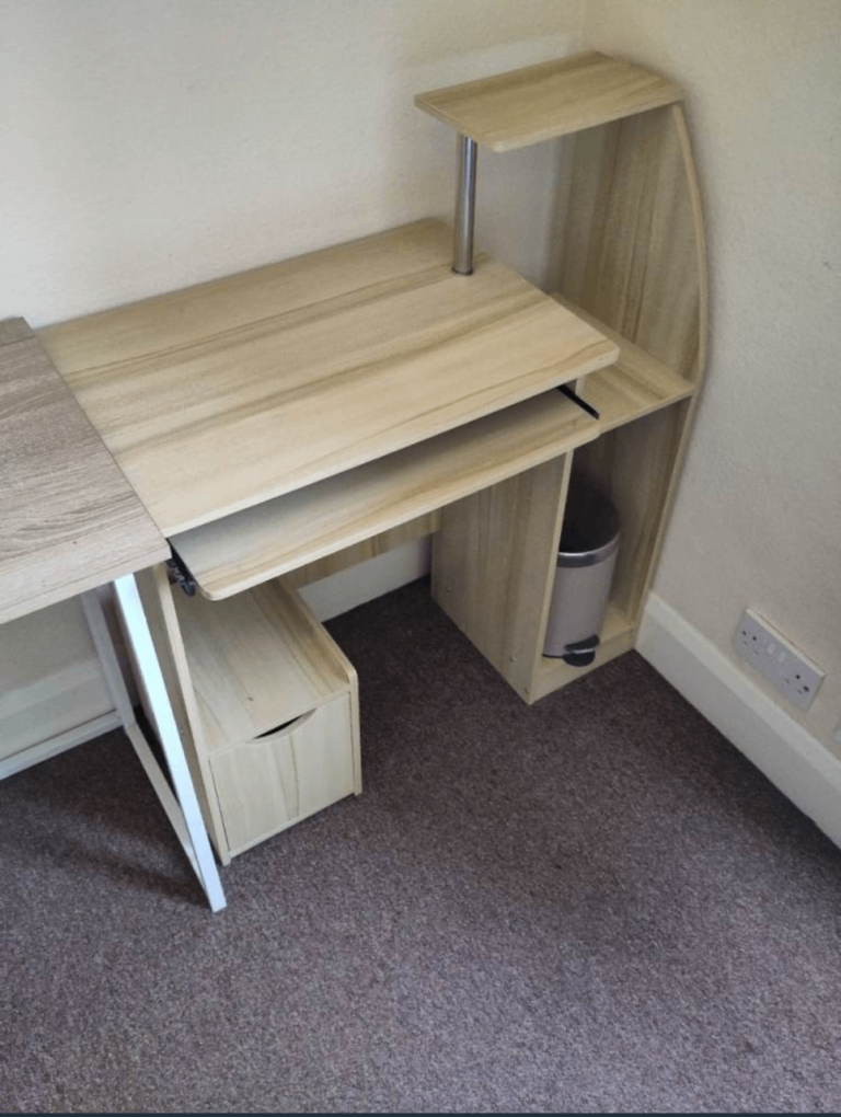 Compact light wood ergonomic computer desk for office - RRP£50 Offers Welcome