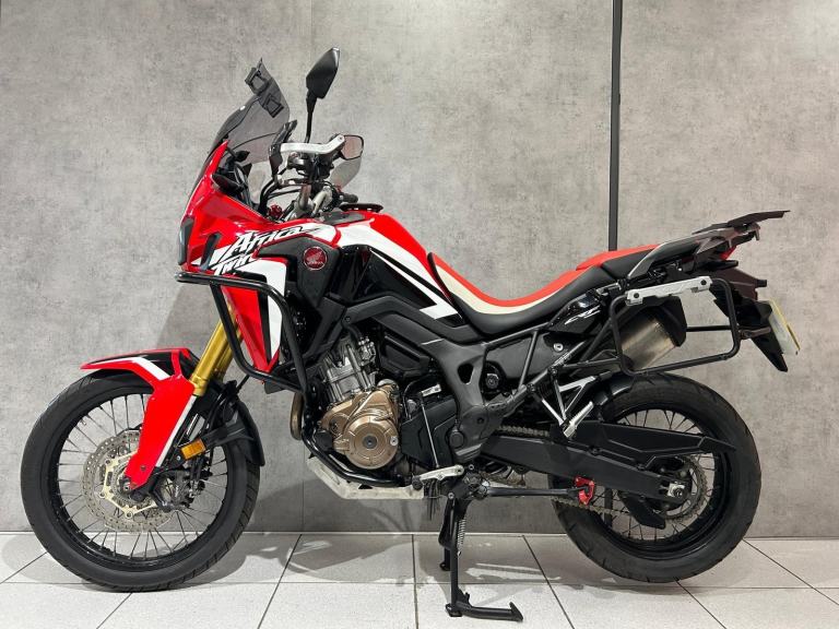 2017 HONDA CRF1000L AFRICA TWIN - 14742 miles