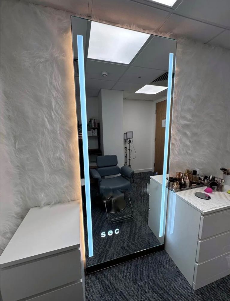 Stylish Salon Set = Grey Salon Chair with Footrest + Mirror