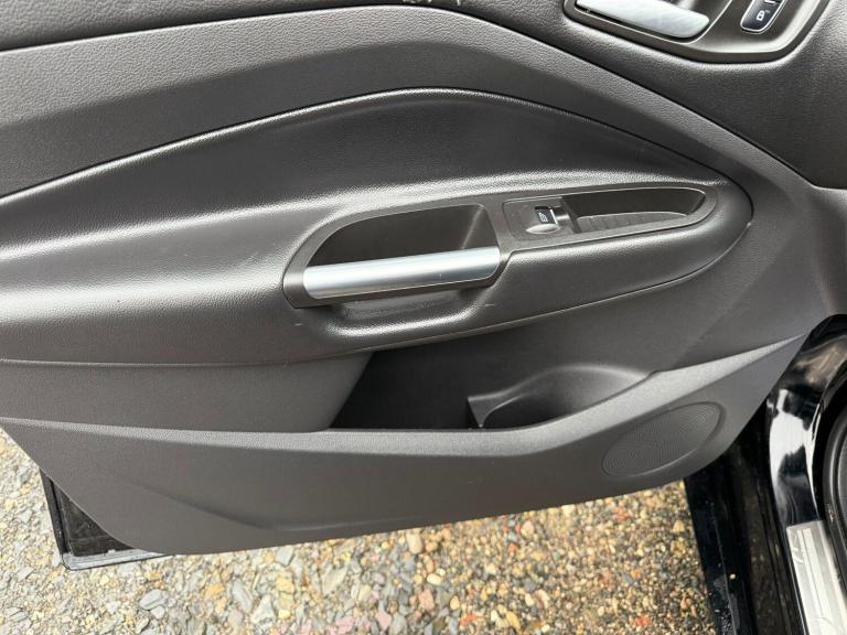 2019 Ford Kuga 1.5T EcoBoost ST-Line Euro 6 (s/s) 5dr HATCHBACK Petrol Manual