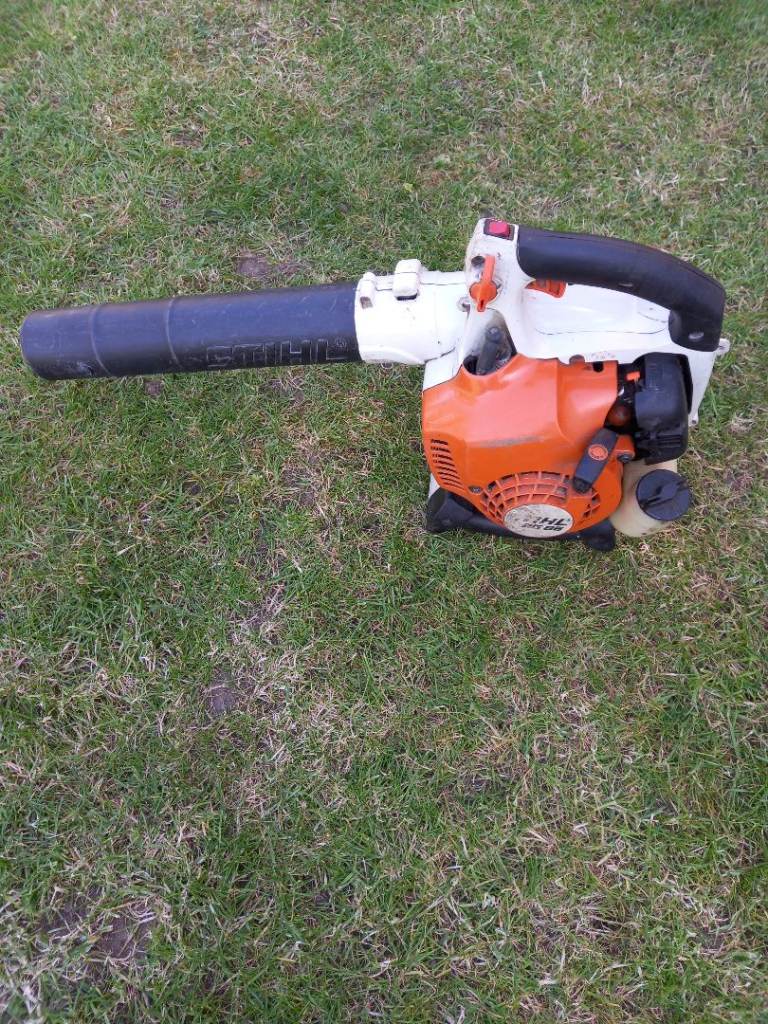 STIHL LEAF BLOWER 