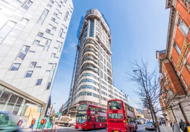 Furnished offices to rent in *Old Street*. Office Spaces for 4 to 60 desks EC1