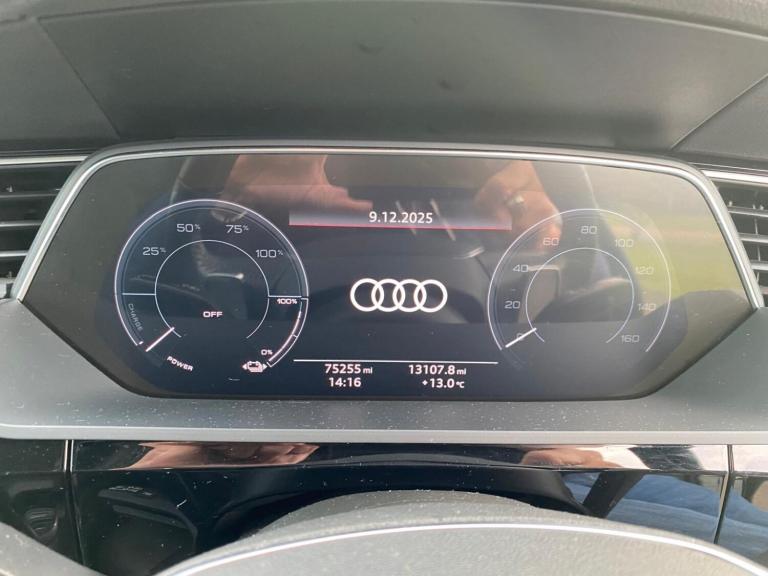 AUDI E-TRON 50 Technik 2020