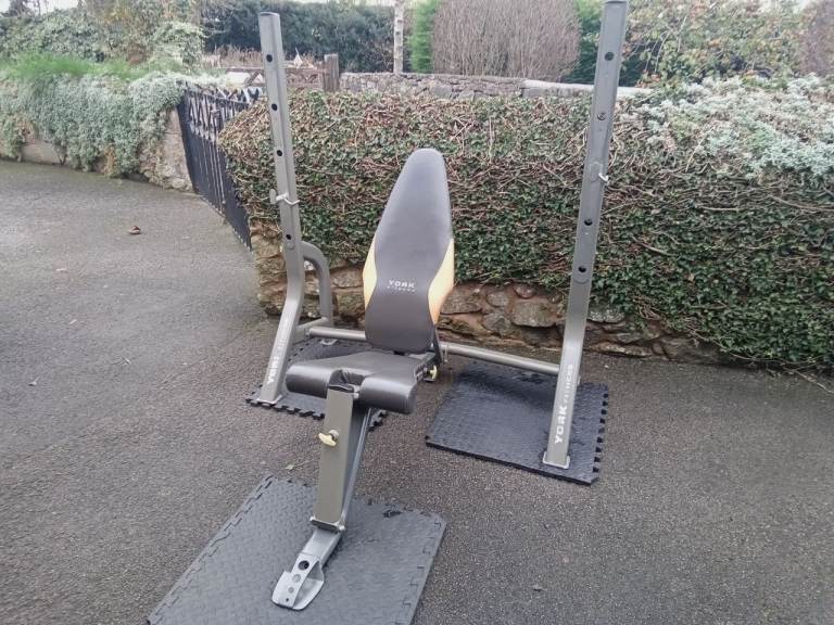 image for York Weight Bench