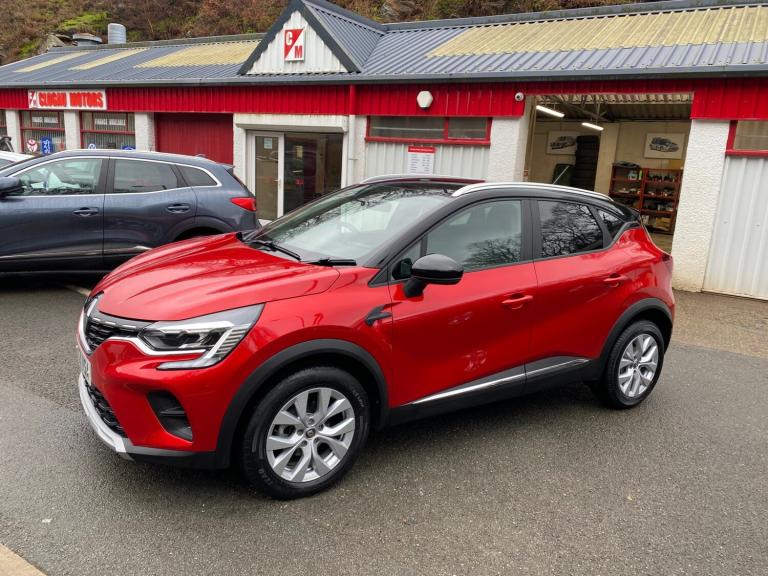 2021 Renault Captur 1.3 TCE 130 Iconic 5dr EDC Auto Automatic Small Car Suv Petrol Low Mileage HA...