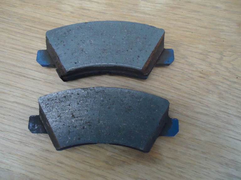 Genuine Kia Picanto / Hyundai i10 Rear Brake Pads (Pair) – 6mm Life