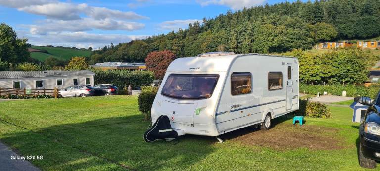 Swift Sprite Major 6 Berth Fixed Bunk Beds
