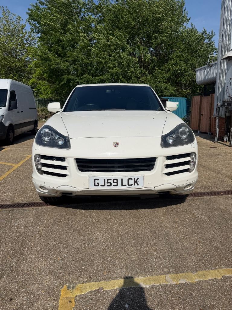 Porsche, CAYENNE, Estate, 2009, Semi-Auto, 2967 (cc), 5 doors