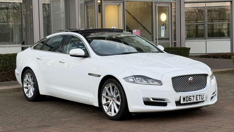 2018 Jaguar XJ 3.0 XJ Luxury V6 D Auto 4dr Saloon Diesel Automatic