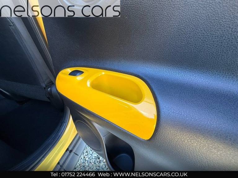 2015 Nissan Juke Tekna SUV Petrol Automatic