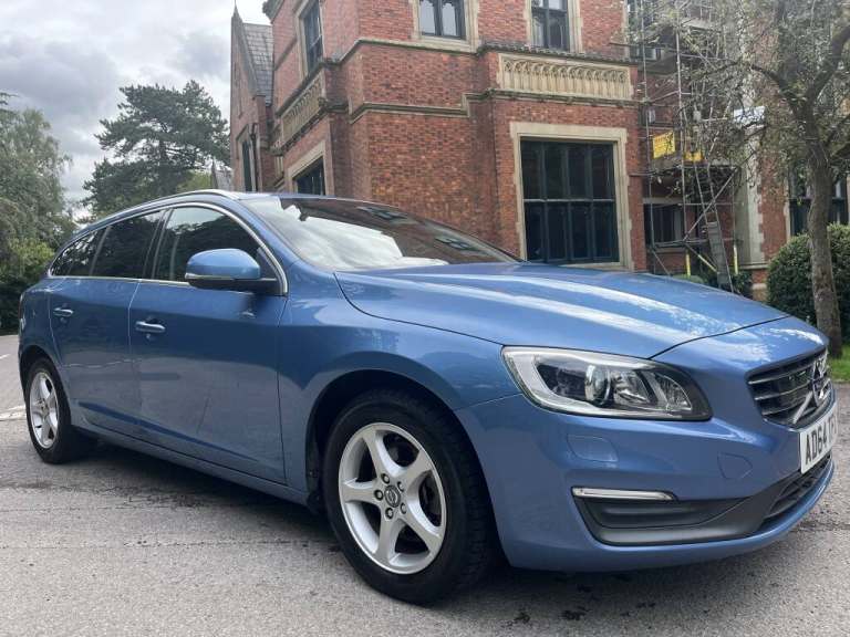 2014 Volvo V60 1.6 SE. T4 AUTO. POLESTAR Hatchback Petrol Automatic
