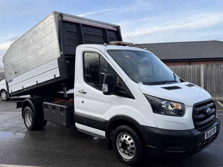 2020 Ford Transit 2.0 350 EcoBlue Leader Chassis Cab 2dr Diesel Manual RWD L2 Euro 6 (s/s) (1 CHA...