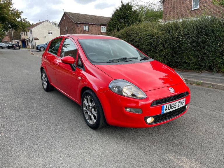 2015 Fiat Punto easy+ 1.2 petrol 5 door 