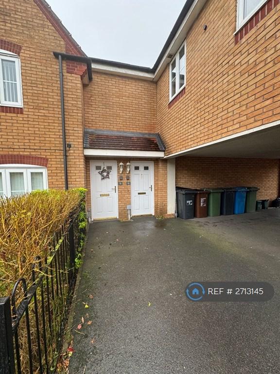 2 bedroom flat in Chequers Close, Corby, NN18 (2 bed) (#2713145)
