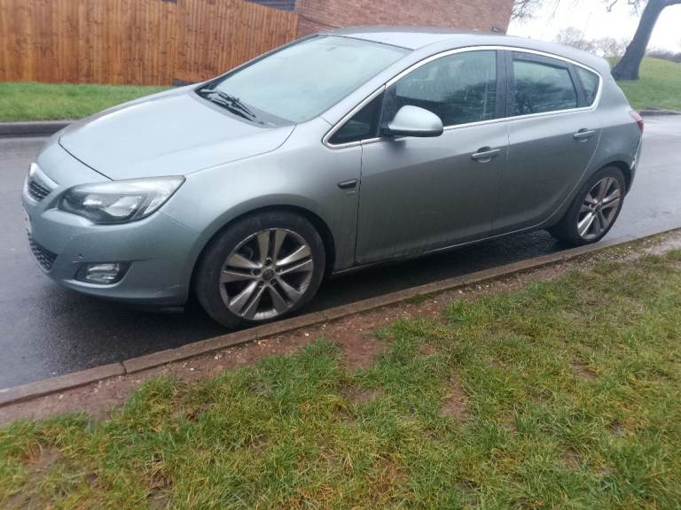 Vauxhall, ASTRA, Hatchback, 2011, Manual, 1598 (cc), 5 doors