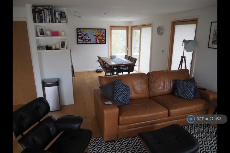 2 bedroom flat in New Street, Cambridge, CB1 (2 bed) (#2711153)