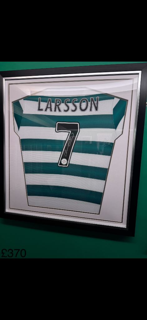 Celtic Football Shirt Signed – Framed, Green & White