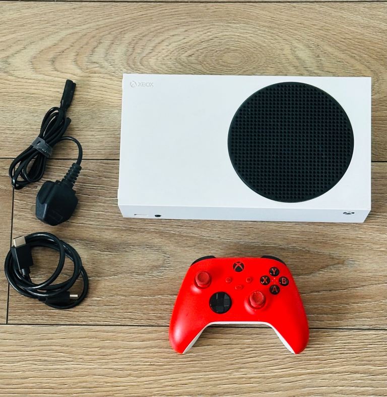 XBox Series S - 512GB - Good Condition