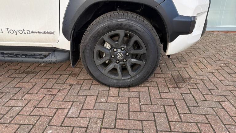 2025 Toyota Hilux Diesel Invincible X D/Cab Pick Up 2.8 Hybrid 48V Auto Double Cab Pick-up Diesel...