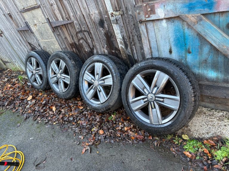 VW Transporter Devonport alloy