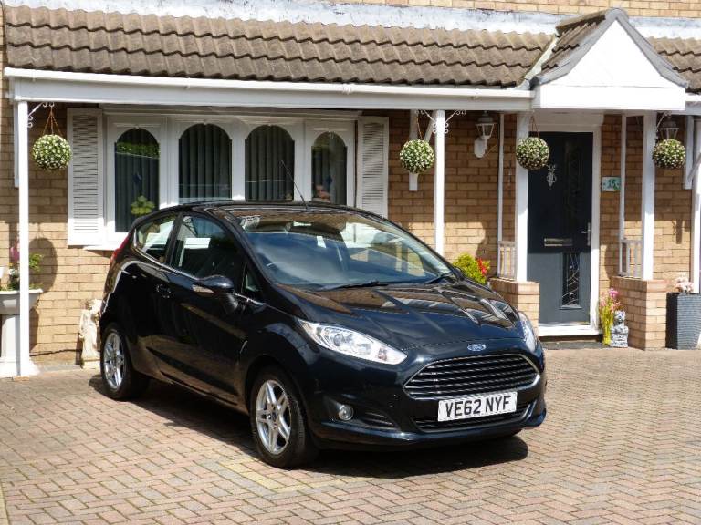 Low Mileage Ford Fiesta 1.0 Turbo-Charged EcoBoost Zetec with Start-Stop System Small City Car
