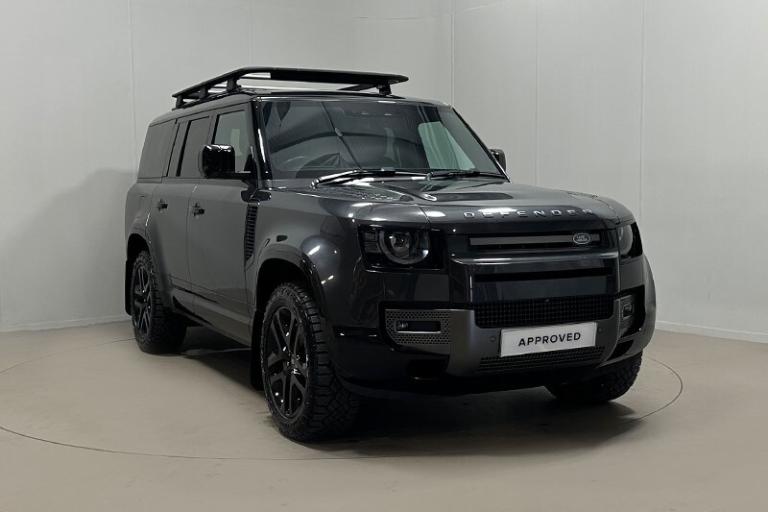 LAND ROVER DEFENDER 3.0 D300 Outbound 130 5dr Auto