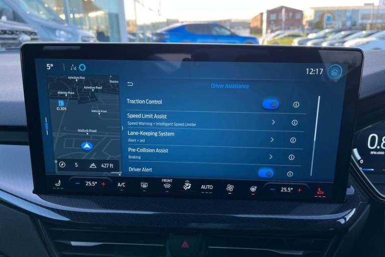 2025 Ford Focus 1.0T EcoBoost MHEV ST-Line X 5dr [AUTO] **TrustFord Demo** HEATED SEATS &amp; S H...