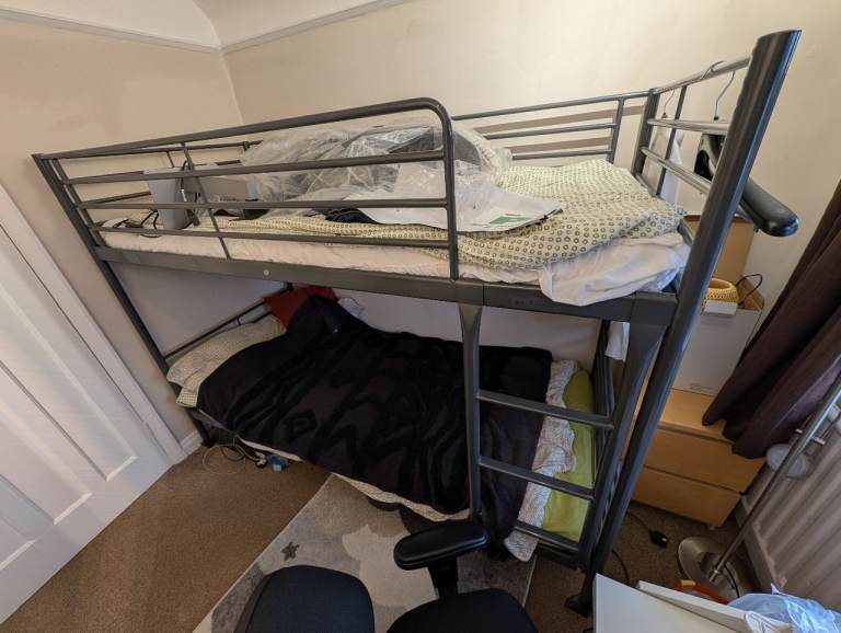 Ikea Svarta bunk bed 